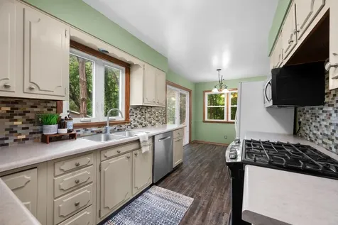 3108 12TH Avenue Moline IL 61265