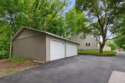 3108 12TH Avenue Moline IL 61265