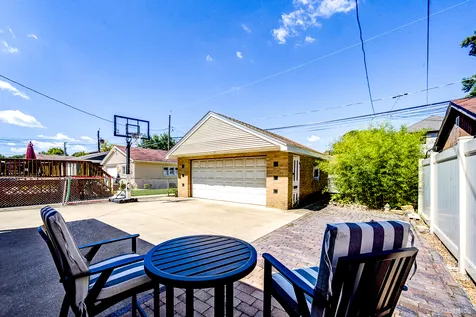 11020 South Lawndale Avenue Chicago IL 60655