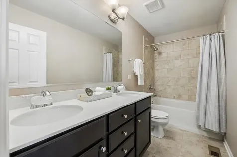 13752 Anne Drive Lemont IL 60439