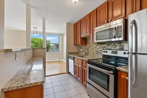 336 West Wellington Avenue Chicago IL 60657