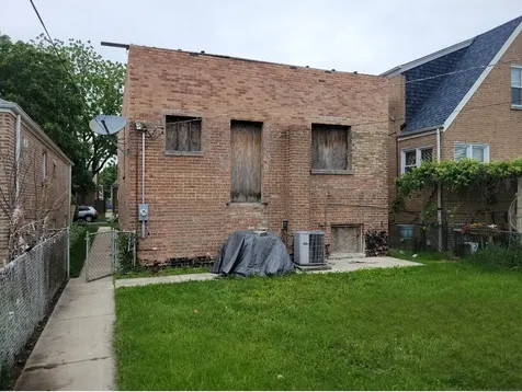 4637 South Kilpatrick Avenue Chicago IL 60632