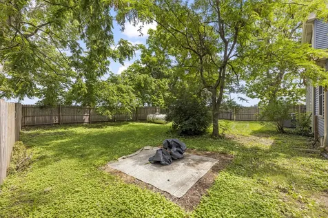 2013 Beecher Road Plano IL 60545
