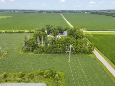 2013 Beecher Road Plano IL 60545