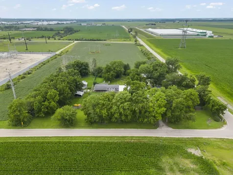 2013 Beecher Road Plano IL 60545