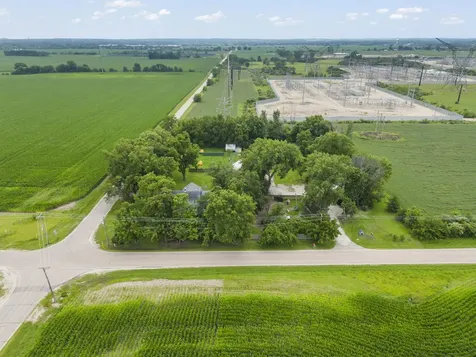 2013 Beecher Road Plano IL 60545