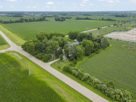 2013 Beecher Road Plano IL 60545