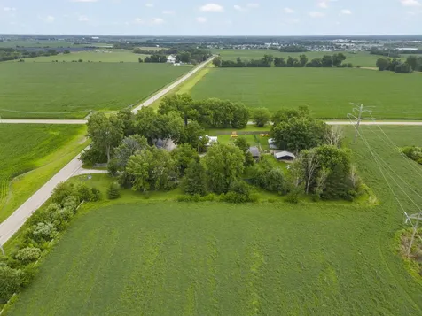 2013 Beecher Road Plano IL 60545