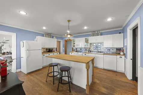 2013 Beecher Road Plano IL 60545