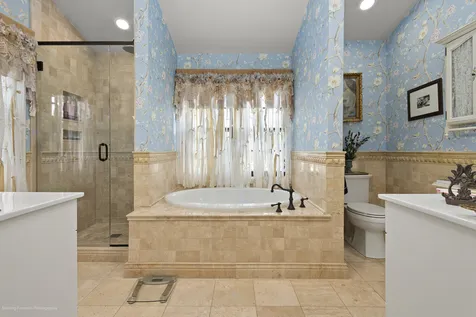 1660 Castillian Way Mundelein IL 60060