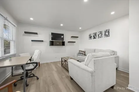 538 Harold Avenue Glendale Heights IL 60139
