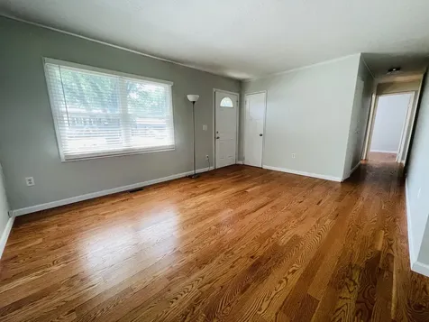 808 Sunset Circle Streamwood IL 60107