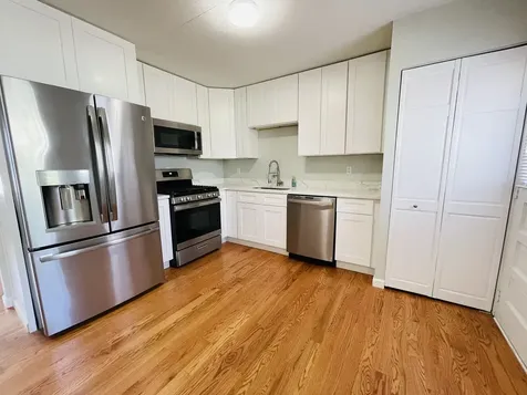 808 Sunset Circle Streamwood IL 60107