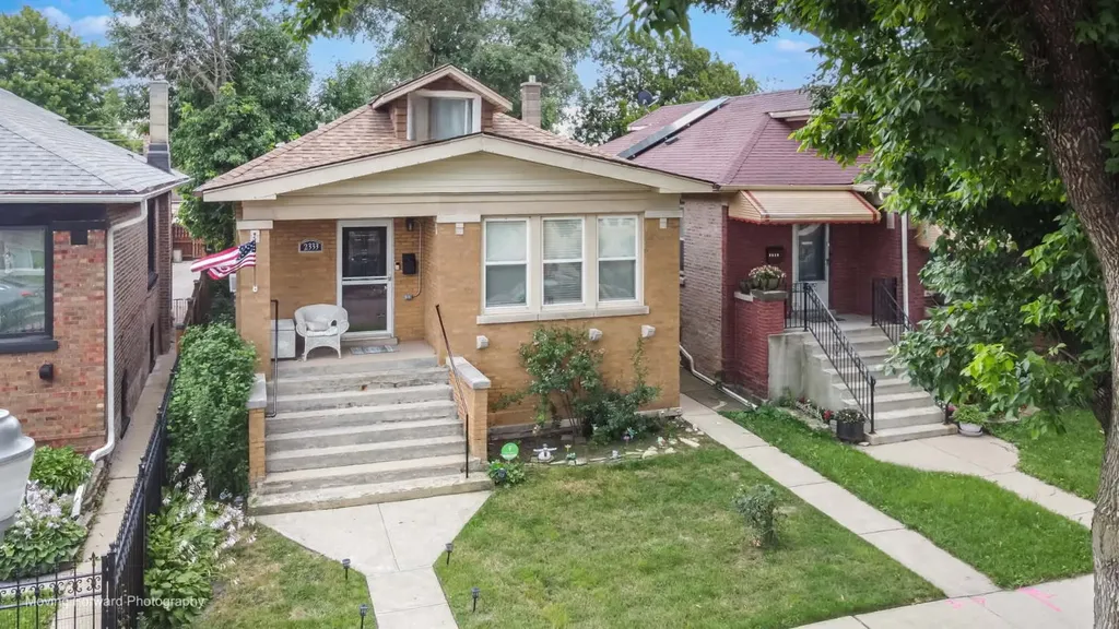 2333 North Keating Avenue Chicago IL 60639
