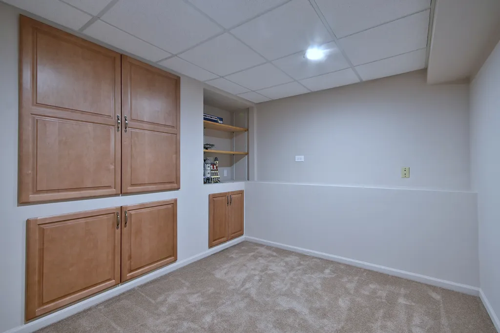 245 South Prospect Street Roselle IL 60172