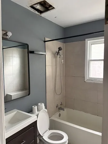 837 Hickory Street Waukegan IL 60085