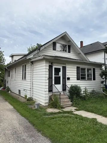 837 Hickory Street Waukegan IL 60085
