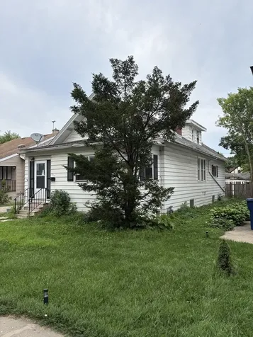 837 Hickory Street Waukegan IL 60085
