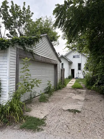 837 Hickory Street Waukegan IL 60085