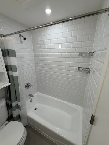 935 West Armitage Avenue Chicago IL 60614