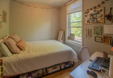 3744 North Clifton Avenue Chicago IL 60613