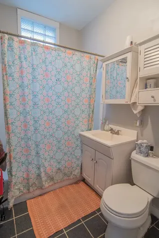 3744 North Clifton Avenue Chicago IL 60613
