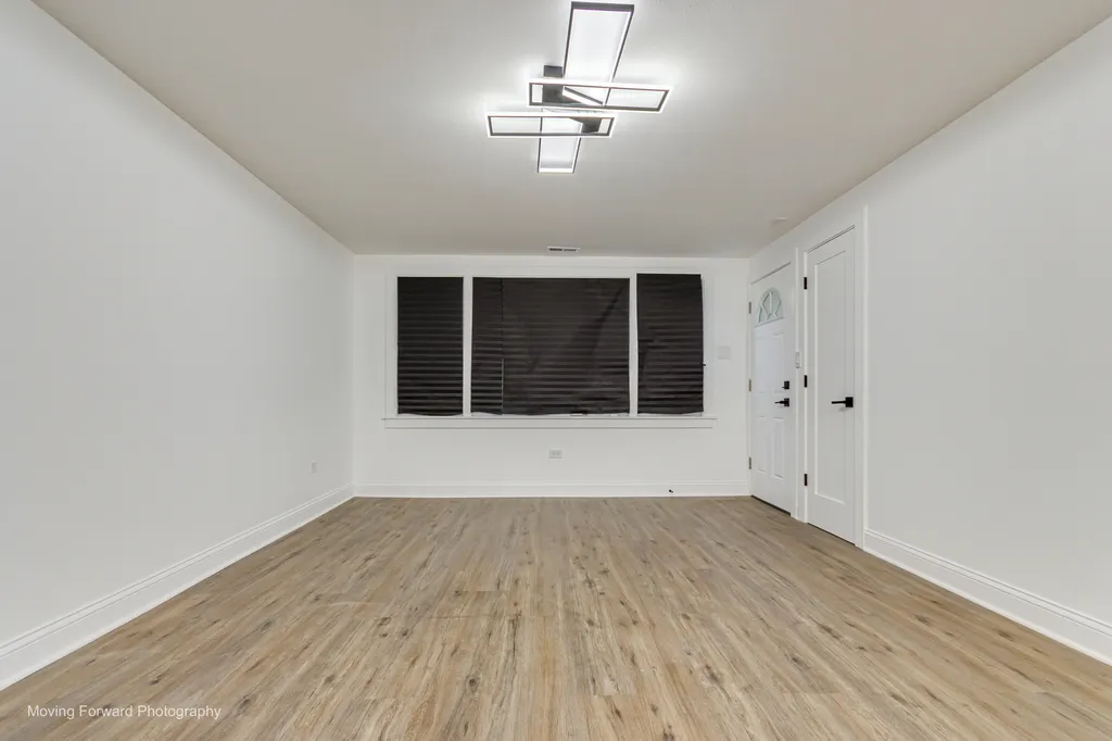 10536 South Wentworth Avenue Chicago IL 60628
