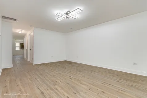 10536 South Wentworth Avenue Chicago IL 60628