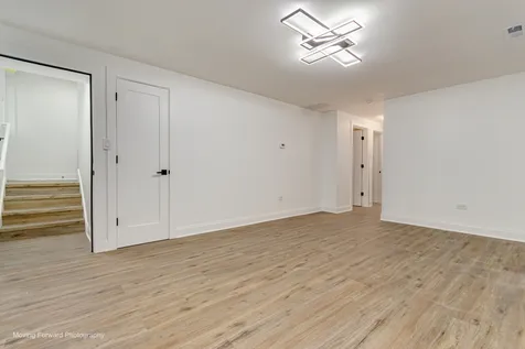 10536 South Wentworth Avenue Chicago IL 60628