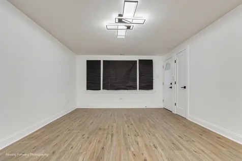 10536 South Wentworth Avenue Chicago IL 60628