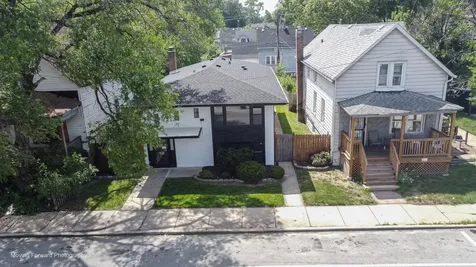 10536 South Wentworth Avenue Chicago IL 60628