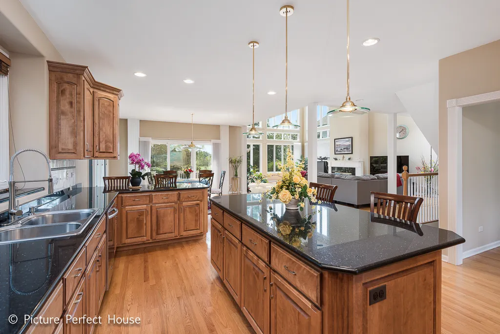3571 Scottsdale Circle Naperville IL 60564