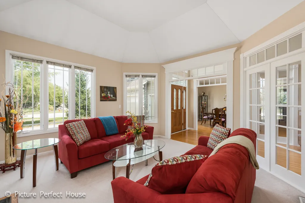 3571 Scottsdale Circle Naperville IL 60564