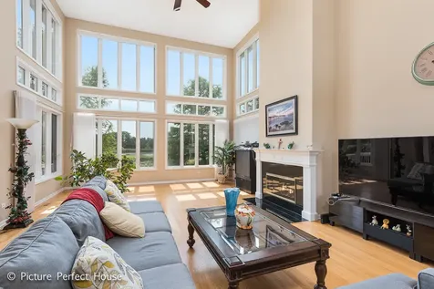 3571 Scottsdale Circle Naperville IL 60564