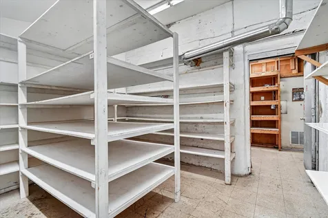 607 West Roosevelt Road Chicago IL 60607