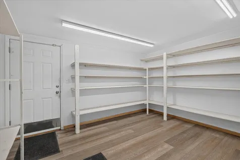 607 West Roosevelt Road Chicago IL 60607