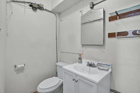 607 West Roosevelt Road Chicago IL 60607