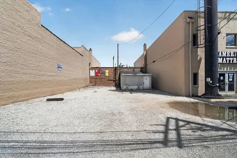 607 West Roosevelt Road Chicago IL 60607
