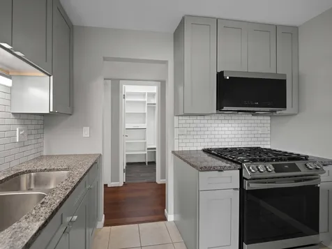 1126 Auburn Buffalo Grove IL 60089