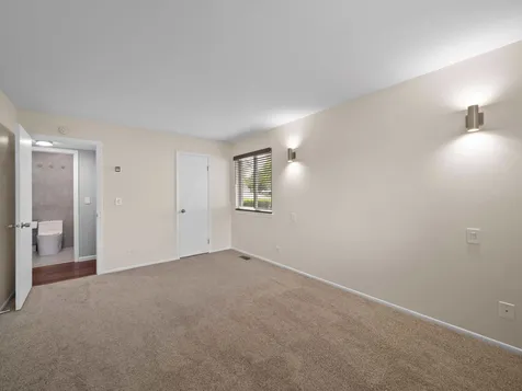 1126 Auburn Buffalo Grove IL 60089