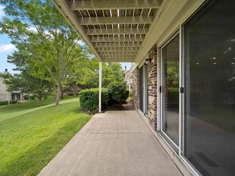 1126 Auburn Buffalo Grove IL 60089