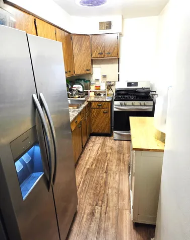 1450 East 55th Place Chicago IL 60637