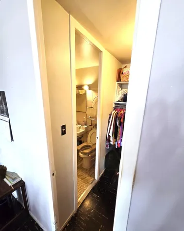 1450 East 55th Place Chicago IL 60637