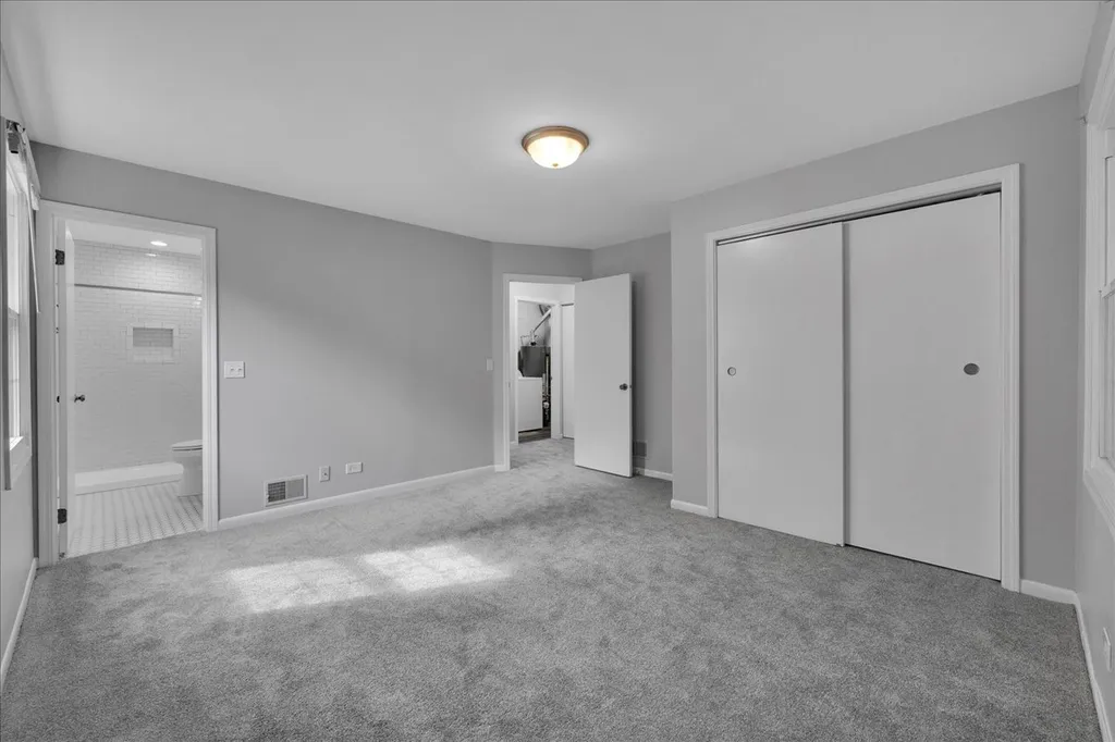 1049 Oswego Road Naperville IL 60540