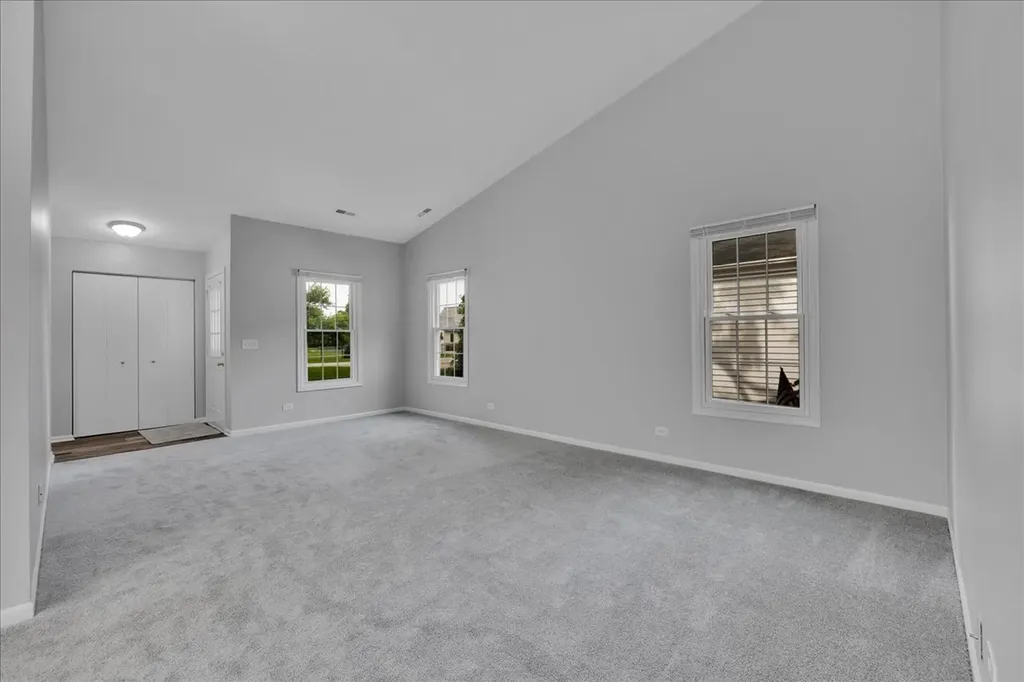 1049 Oswego Road Naperville IL 60540