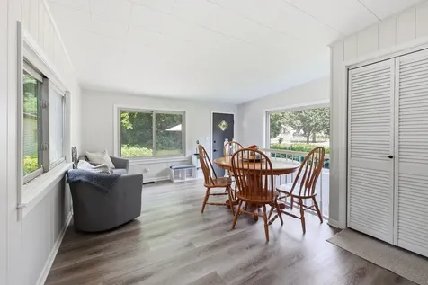 202 Bonnie Brae Avenue Itasca IL 60143