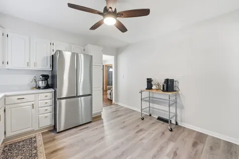 202 Bonnie Brae Avenue Itasca IL 60143