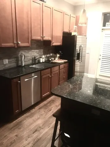 1512 West Wilson Avenue Chicago IL 60640