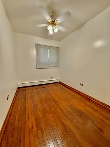 8896 David Place Des Plaines IL 60016
