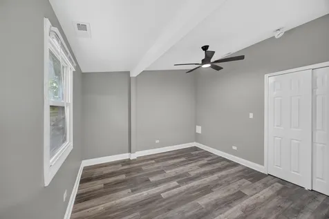 1713 222ND Place Sauk Village IL 60411